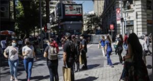 Estudio: desempleo en Gran Santiago supera 11% y descarta relación entre bonos y deserción laboral