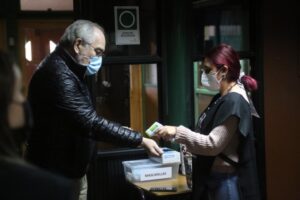 Las medidas sanitarias en los locales de votación fueron las primeras triunfadoras
