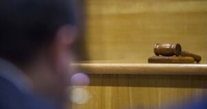 Joven que huyó del lugar tras accidente de tránsito pagará 1,8 millones a la víctima