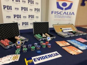 Formalizan a sujeto que habría montado casa de apuestas en su vivienda
