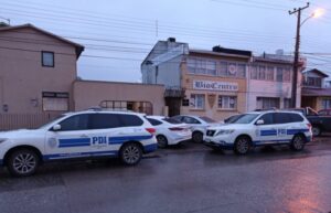Allanan casino clandestino en local de calle Mardones