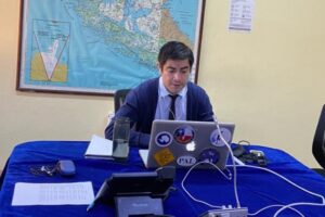 Funcionarios de estaciones meteorológicas navales realizan actualización de observaciones