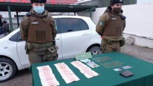 Encarcelan a presunto autor de robo de vehículo y $550 mil