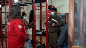 Quince detenidos en un gimnasio en funcionamiento