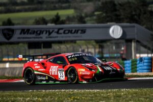 Benjamín Hites terminó frustrado en Magny- Cours
