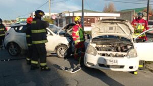 Tres lesionados dejó colisión en calle Club Hípico con O’Higgins