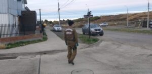 Apuñalan a hombre en riña pública en el sector sur