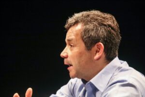 Ex biseremi fue nombrado como administrador regional de Flies