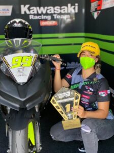 Isis Carreño es la primera latinoamericana en participar en el FIM Supersport 300