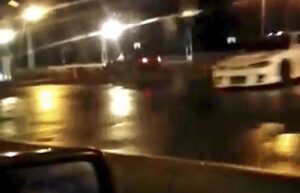 Captan a conductor circulando por ciclovía en la Costanera