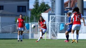 La Roja femenina cayó ante Eslovaquia en su primer amistoso en Europa