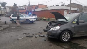 Vehículo de la PDI involucrado en céntrica colisión