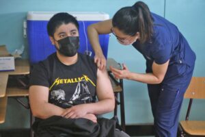 Más de 600 personas participaron en operativo extraordinario de vacunación