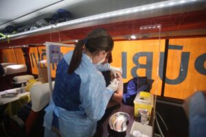 Salud refuerza el llamado a vacunarse para lograr el 80% de inoculación con ambas dosis