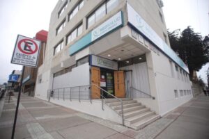 Grave denuncia contra recinto de salud por no contar con acceso diferenciado