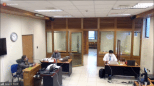 Condenada por vender anfetaminas a carabineros queda con tobillera