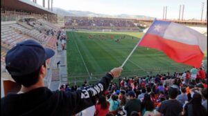 Colo Colo, U. de Chile y la selección podrán llevar hasta 12 mil personas al estadio en pandemia
