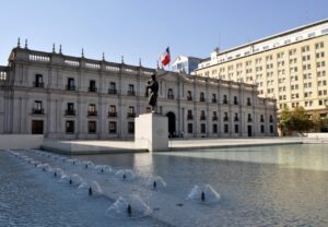 Veinte independientes buscan ser candidatos presidenciales