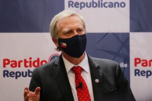 “Tenemos que recuperar nuestros valores patrios. Ese sentimiento de sentirnos parte de una nación”