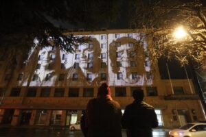 Se inició la intervención urbana “Muchedumbre: Rostros de Punta Arenas”