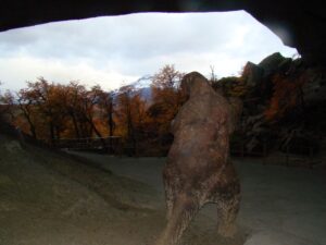 El lunes reabrió monumento natural Cueva del Milodón