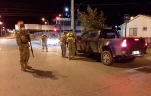 Detienen a conductora que chocó contra patrulla de la Armada