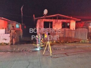 Incendio destruyó vivienda en Porvenir