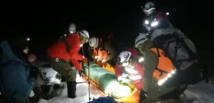 Carabineros y unidades de búsqueda rescataron a dos excursionistas perdidos