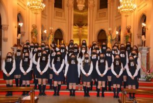 Alumnas del Liceo María Auxiliadora realizaron “Liturgia de Bendición de las Corbatas”