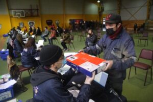 Entregan 1.062 notebooks a estudiantes de 29 establecimientos educacionales de Punta Arenas