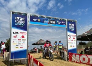 Trío chileno del Junior World Trophy fue séptimo en el día 1 de los Six Days de Italia