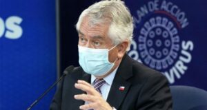 Ministro Paris advierte a Natales ante aumento de casos, los cuales llegaron a un 100%