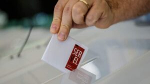 Informan fecha límite para que renuncien seremis que participarán en elecciones de noviembre