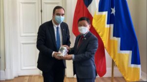 Gobernador Regional se reúne con el Embajador de Corea del Sur