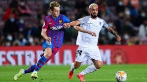 Barcelona le empata en la agonía al Granada y le salva la cabeza a Ronald Koeman