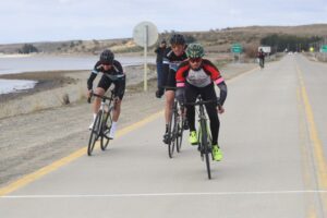 Pedro Chelech fue el ganador de la primera fecha del Campeonato Regional de Ciclismo en Ruta