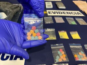 Encarcelan a cuatro miembros de banda que traficaba drogas