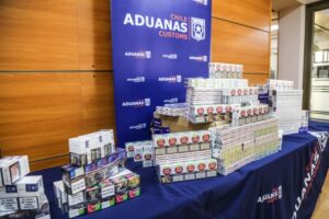 Formalizan a locataria por 1.659 cajetillas de contrabando