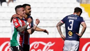 Palestino superó a Melipilla y se quiere despegar del fondo de la tabla