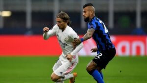 Sobre el final: Real Madrid venció 1-0 al Inter por la fecha 1 de la Champions League