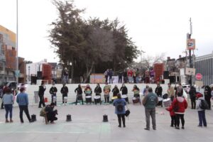 Cerca de 50 personas se sumaron a manifestación contra la crisis climática