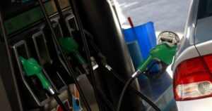 Diputados rechazan rebajar en un 50% el impuesto específico a los combustibles