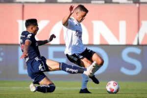 La “U” y Colo Colo juegan más que un superclásico