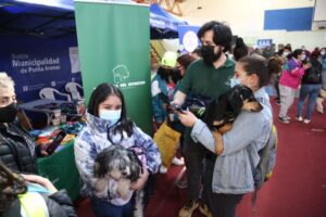 Con alta afluencia de vecinos se realizó la Expo Mascota