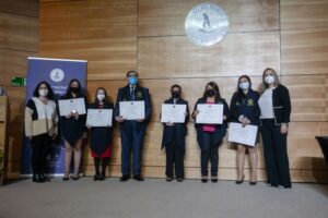 Gradúan a 20 nuevos profesionales de la Universidad de Magallanes