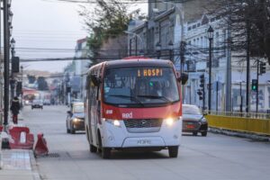 Choferes de transporte público de Punta Arenas iniciarán hoy huelga
