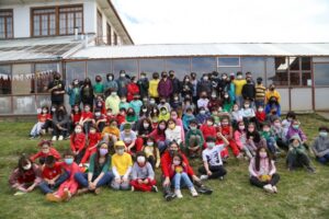 Colegio Charles Darwin cumple 36 años formando nuevos valores en la región