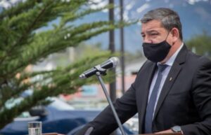 Alcalde de Cabo de Hornos pide mayores subsidios a zonas extremas