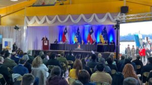 Con serie de homenajes, Gobierno Regional y municipio celebraron Día de la Región