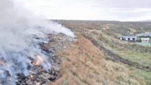 Tribunal Ambiental de Valdivia propuso bases de conciliación en demanda por vertedero de Natales
